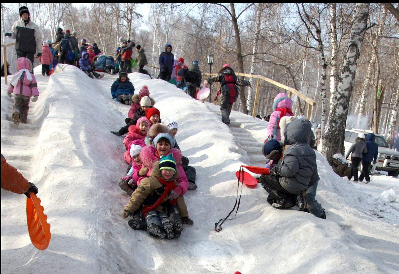 Juegos en la nieve y actividades para niños de primaria en Madrid